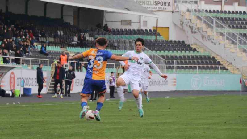 Horoz dibe demirledi! Denizlispor: 1 İskenderunspor: 2