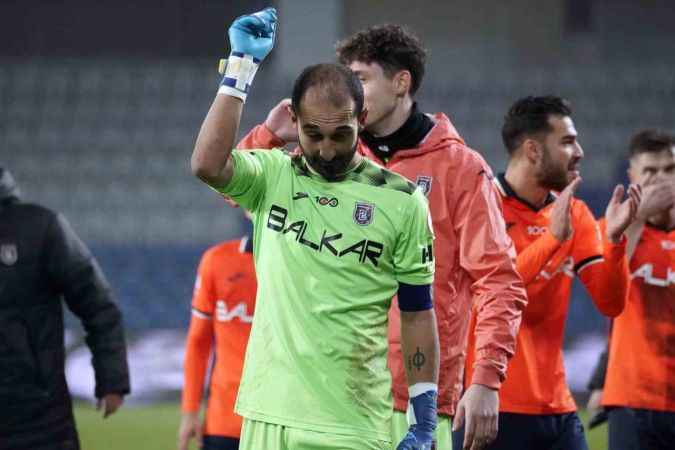 Başakşehir nefes aldı.. RAMS Başakşehir: 1 Hatayspor:0