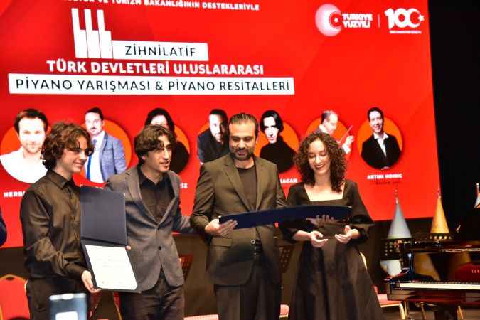 Balıkesir’in Sanat Hayatına Damga Vuran “Piyano Yarışması ve Resitalleri”nden Muhteşem Final