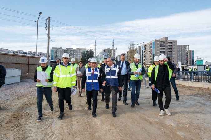 Uzundere Kentsel Dönüşüm Bölgesi’nde 2026 hedefi: “4 etapta 3 bin 500 bağımsız birim tamamlanacak“