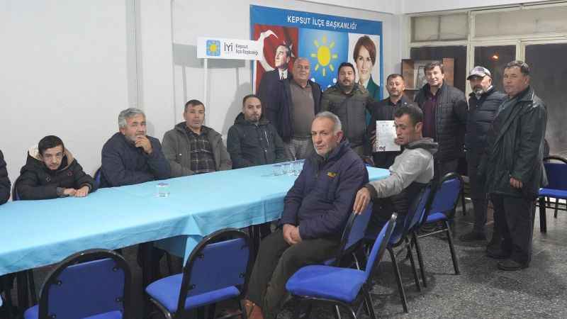 Sinan Ayıldız, İyi Parti İle Kepsut'a Hizmet Etmeye Hazırlanıyor