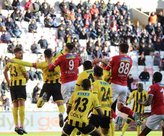 E.Y. Sivasspor: 1 - İstanbulspor: 0