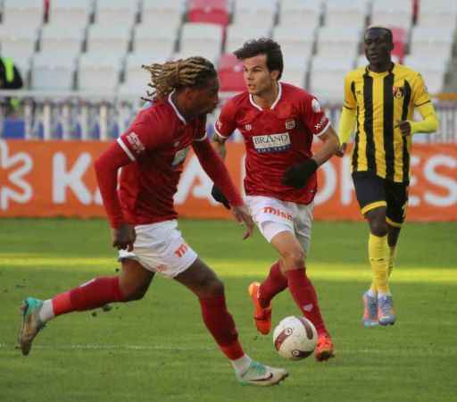 E.Y. Sivasspor: 1 - İstanbulspor: 0