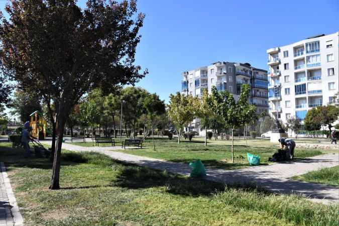 Bornova’da park çalışmaları aralıksız devam ediyor