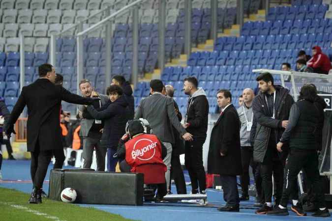 Başladığı gibi bitti: Başakşehir: 0 Adana Demirspor: 0