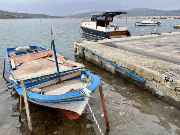 Şiddetli fırtına etkili oldu: Deniz seviyesi yarım metre yükseldi