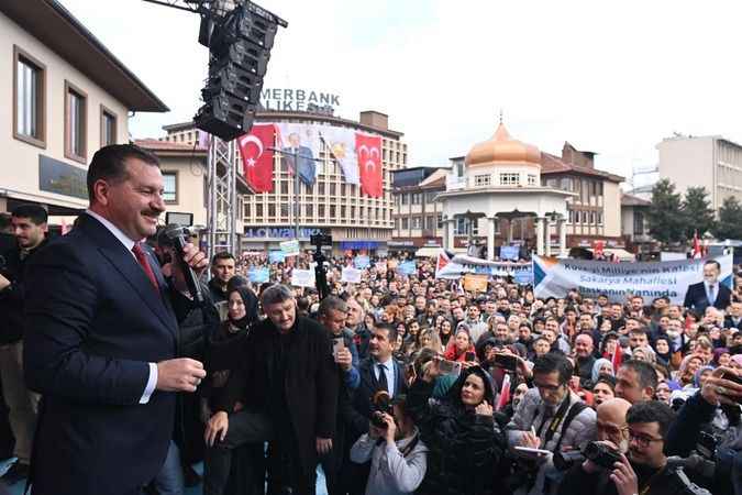 Yücel Yılmaz'ın Büyükşehir Adaylığı coşkuyla karşılandı