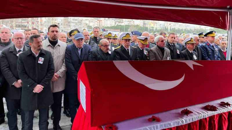 Erdek'te göz yaşları sel oldu, Erdek şehidine ağladı..