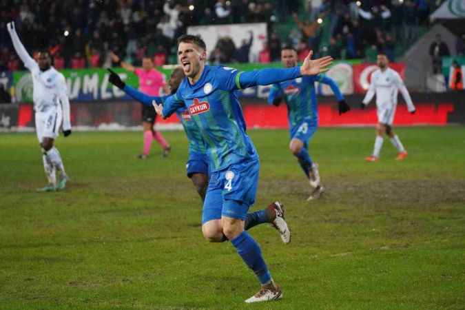 Çaykur Rizespor: 1 Adana Demirspor: 0