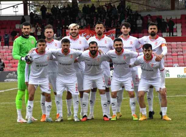 Balkes'ten altın 3'lük.. Balıkesirspor: 1 Bursa Yıldırımspor:0