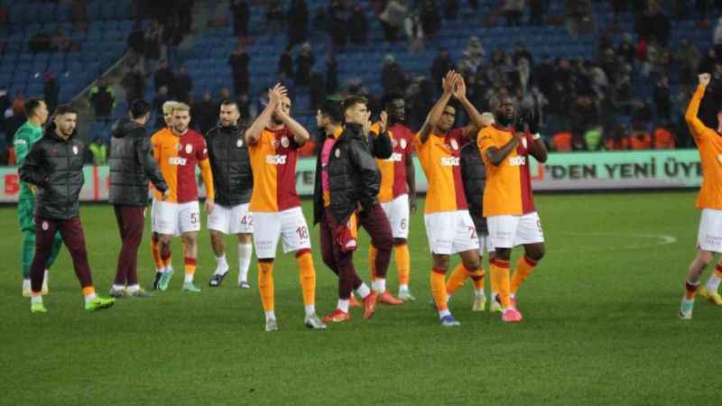 Cimbom Karadeniz'de gol olup yağdı. Fırtına dondu kaldı!