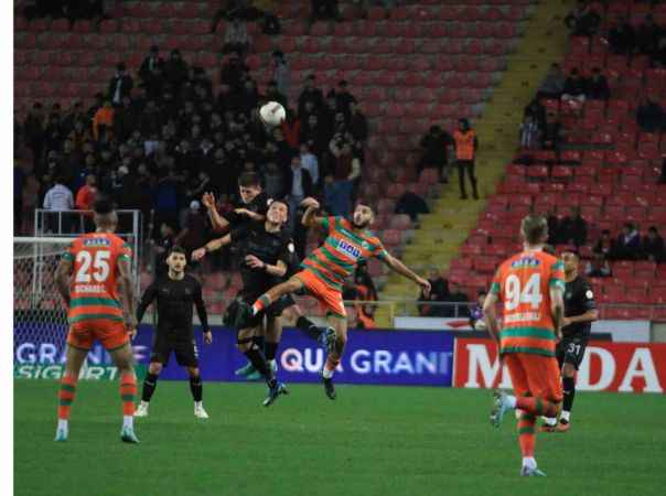 Hatay 90'da yıkıldı.. Hatayspor: 1 Alanyaspor: 1