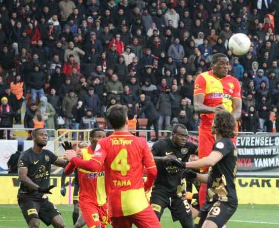 Çorum FK: 1 - Göztepe: 1