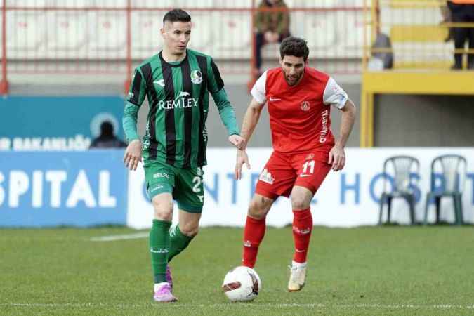 Ümraniyespor: 1 - Sakaryaspor: 1