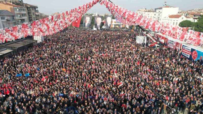 Bahçeli: “Özgür Bey ateşle oynuyor, Özgür’e sahip çıkın”