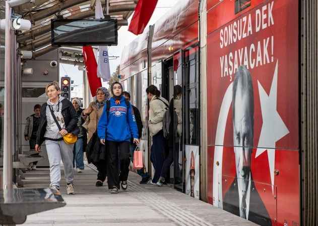 İzmirliler Çiğli Tramvayı'nı çok sevdi