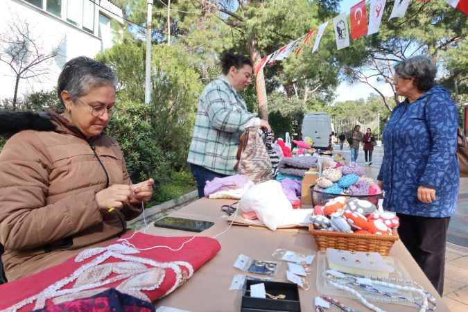 14 Şubat Sevgililer Günü’nde kadın emeği