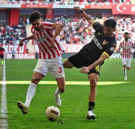 İstanbul direniyor.. Antalyaspor: 2 İstanbulspor: 2