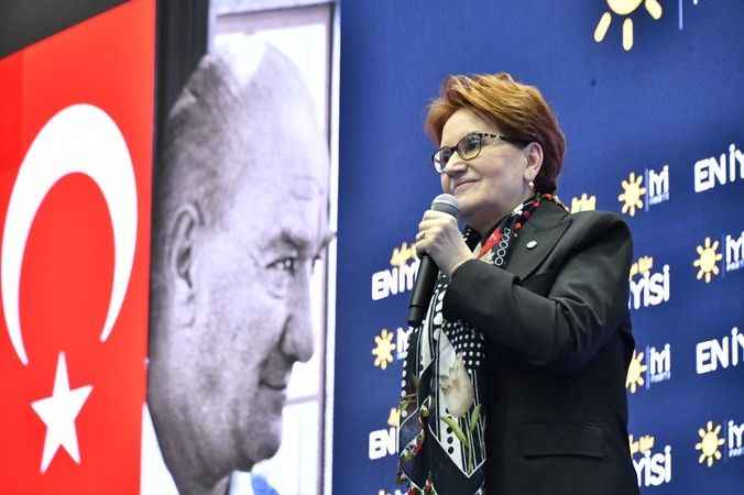 Meral Akşener; 