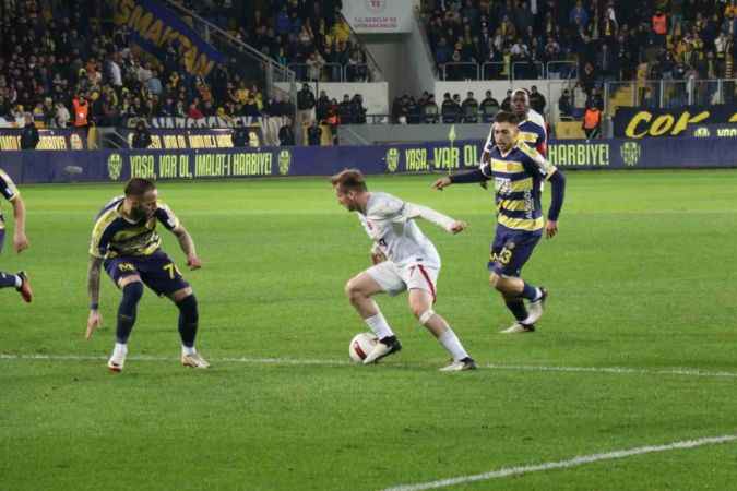 Cimbom zorlanmadı.. MKE Ankaragücü: 0 Galatasaray: 3