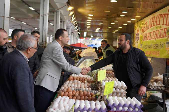 Bornova adayı Ömer Eşki, 'Hep aranızda olacağım'