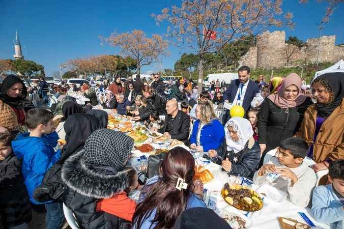 Kadifekale’de Başkan Soyer için bayram gibi bir gün