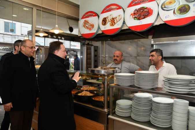 Başkan Dinçer Orkan’a vatandaşlardan sevgi seli