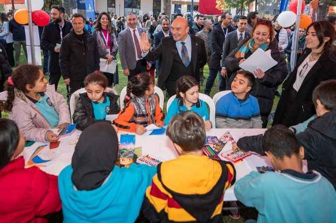 Çocukların kenti İzmir.. Gürçeşme Çocuk Belediyesi Yerleşkesi açıldı