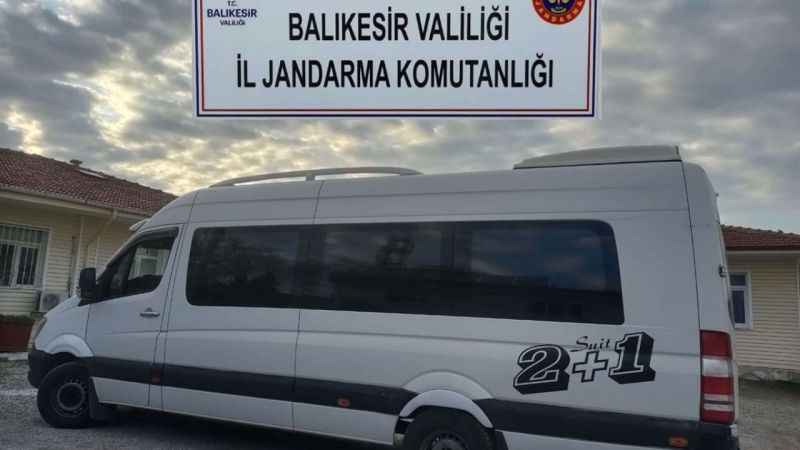 Balıkesir’de 173 düzensiz göçmen ve 2 organizatör yakalandı