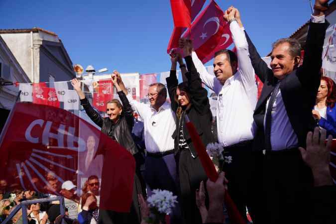 Başkan Ergin; “Ahmet Akın Başkanımla Ayvalık’ı geleceğe taşıyacağız”