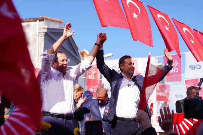 Başkan Ergin; “Ahmet Akın Başkanımla Ayvalık’ı geleceğe taşıyacağız”