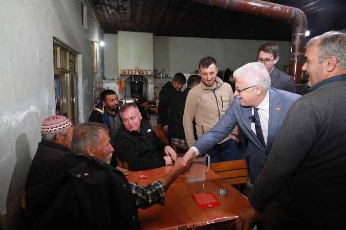 Mahalle Mahalle, Sorun Sorun: Başkan Deveciler Çözüm İçin Sahada!