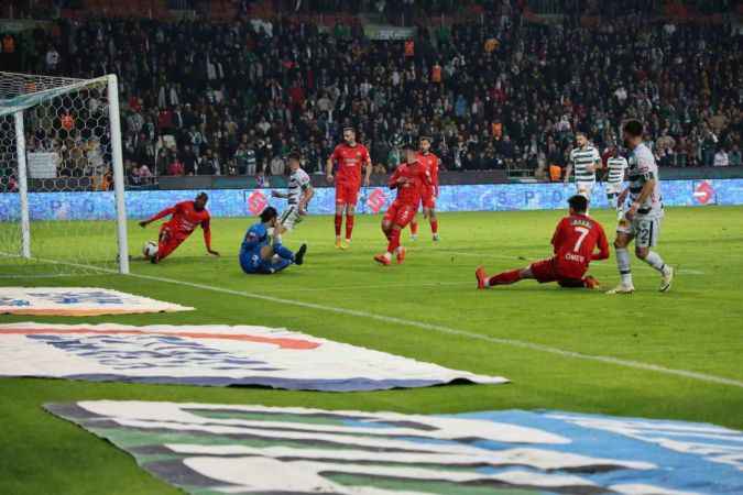 Konya nefes aldı.. Konyaspor: 2 Hatayspor: 0