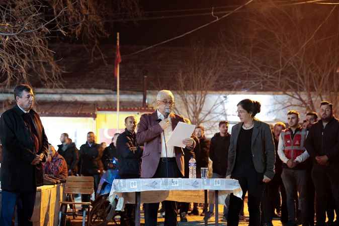 Başkan Deveciler Kızıklı’da coşkuyla karşılandı