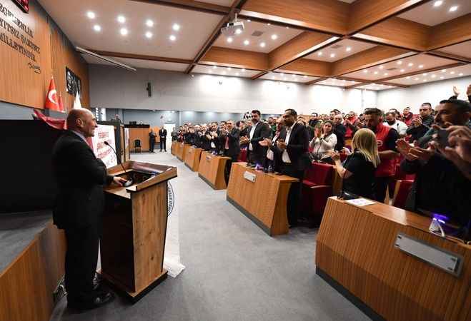 Egeşehir’de toplu sözleşme sevinci