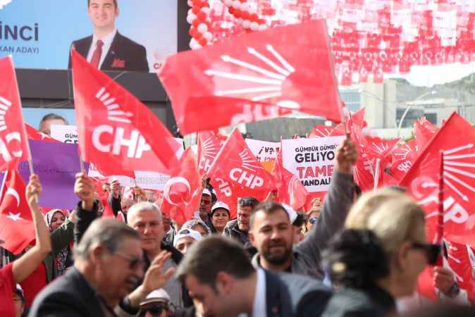 CHP'den Bodrum'da miting gibi seçim bürosu açılışı