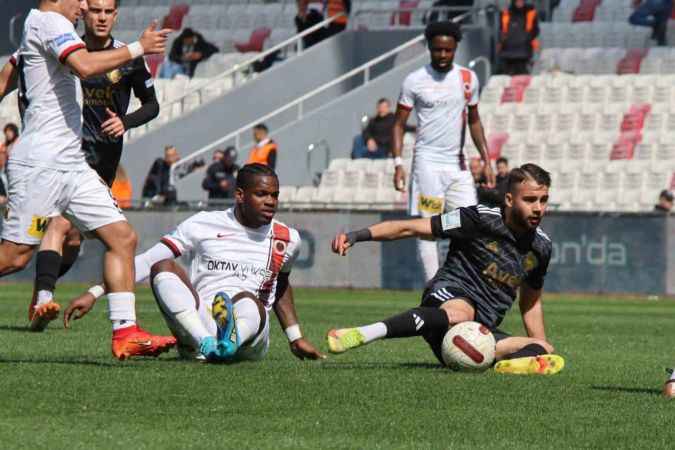 Büyük Altay ağır yaralı.. Altay: 0 - Gençlerbirliği: 4