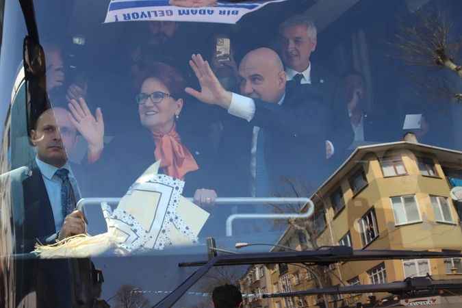 Akşener, Gönen ve Bandırma’da Halkla Buluştu