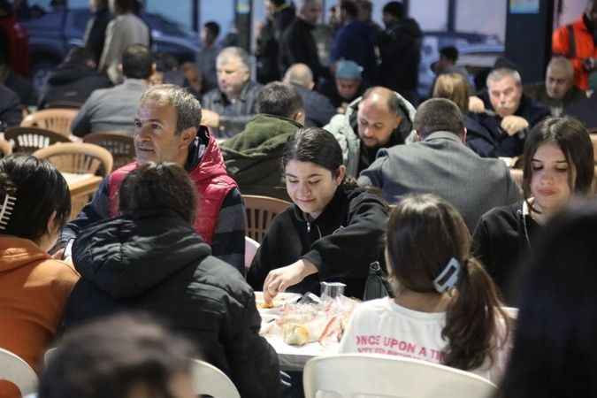 Sözünün eri başkana Efeler halkından tam destek