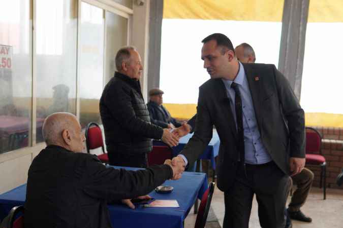 CHP'li Eşki, öldürülen kedi Eros adına kedi kliniği açacak