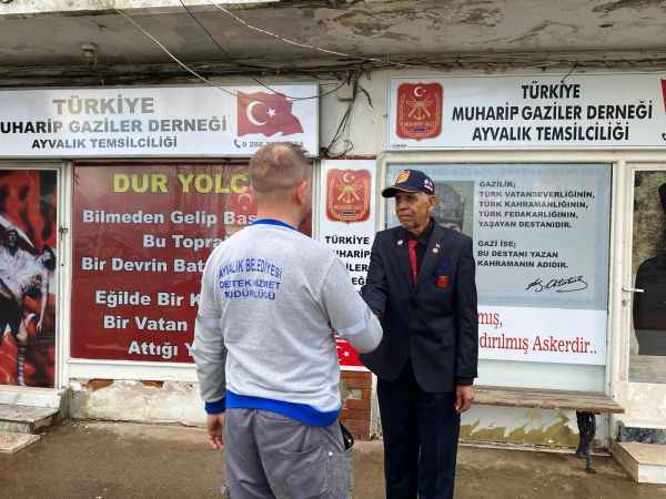 Ayvalıklı gazilerden Belediye Başkanı Ergin’e teşekkür