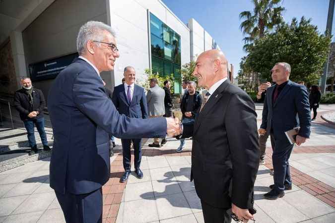 İzmir Büyükşehir Belediyesi ile Yaşar Üniversitesi arasında 