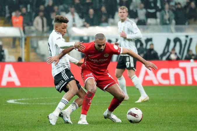 Yaralı Kartal.. Beşiktaş: 1 Antalyaspor: 2