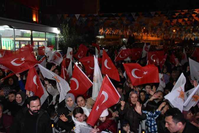 Mesut Eray, “Bu ekiple BALOSB’ ye yatırımları getirdik, Sırada Altıeylül var.”