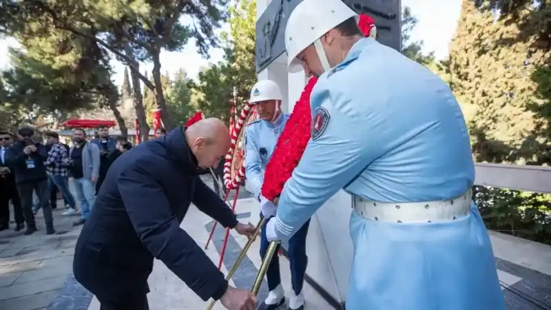 Başkan Soyer’den anlamlı ziyaret