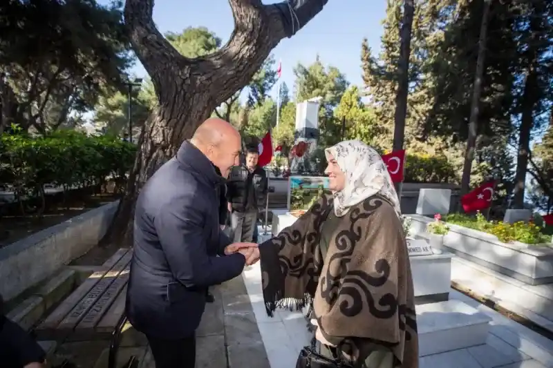 Başkan Soyer’den anlamlı ziyaret