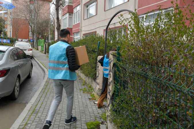 Beylikdüzü'nde kurulan dayanışma köprüleri, ihtiyaç sahiplerine ulaşıyor