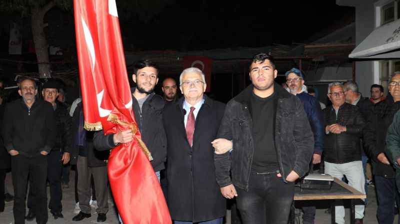 Başkan Deveciler, Bahadınlı Mahallesi'ndeki hemşehrileriyle buluştu