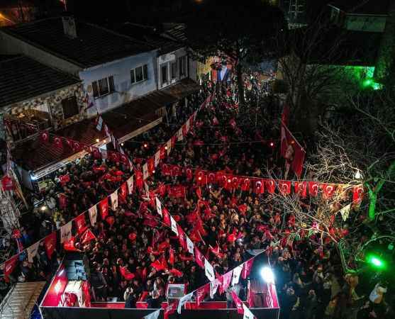 “Baba ocağına hoş geldin mesut ergin” pankartıyla karşıladılar