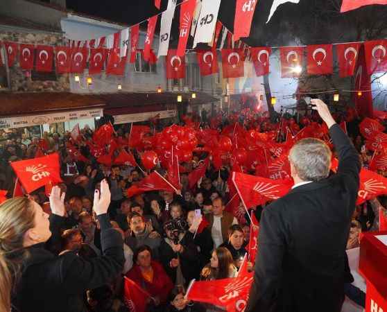 “Baba ocağına hoş geldin mesut ergin” pankartıyla karşıladılar